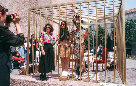 Fusco with G&oacute;mez-Pe&ntilde;a as fictional members of the &ldquo;Guatinaui&rdquo; tribe, in Madrid in 1992. 