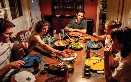 Image of DIY Shabbat dinner at Brown